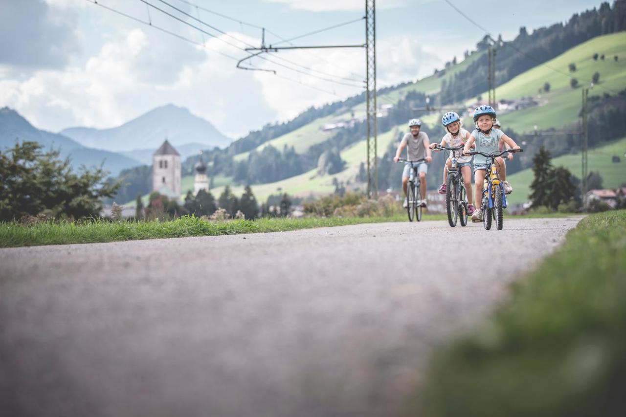 Aurturist S Candido Roulette Innichen Exterior foto
